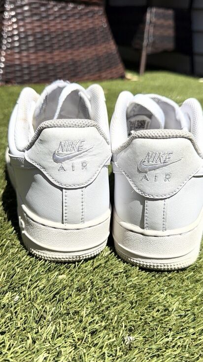 nike air force 1 main image 9
